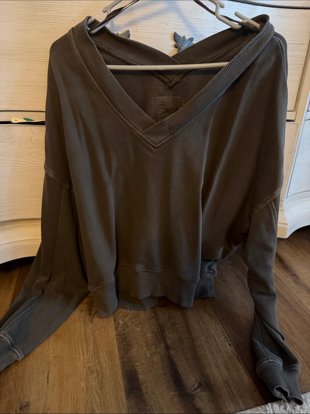 aerie Olive V-Neck Pullover Sweatshirt